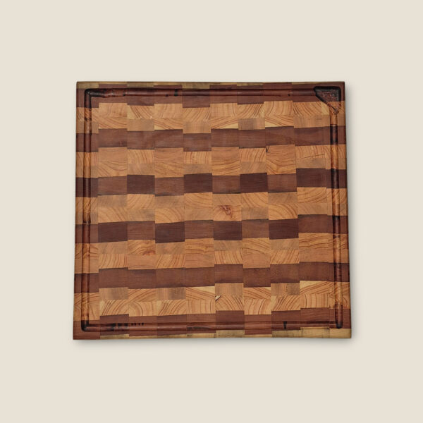 Tabla end grain rauli, cipres y lenga.